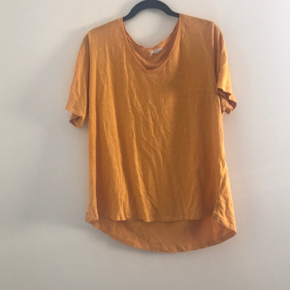 Yellow T shirt